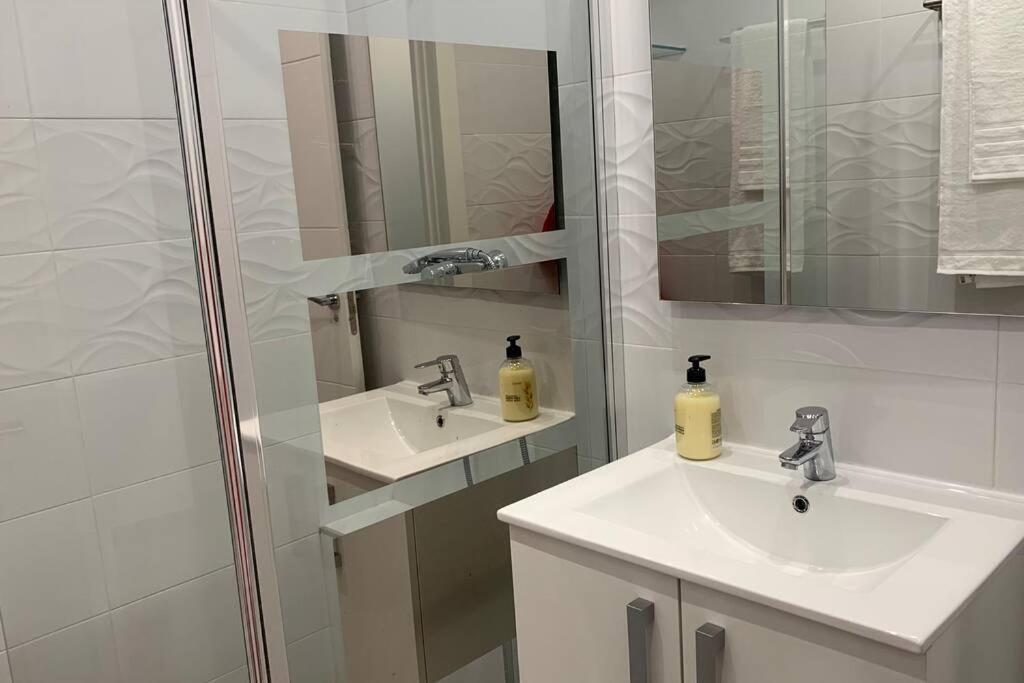 Renovated House In Old Town Marbella. Villa Bagian luar foto